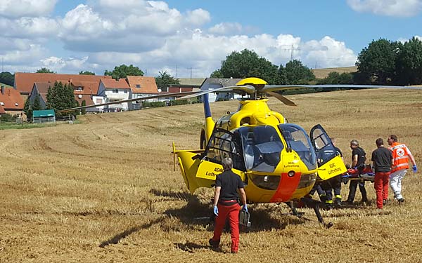 Rettungshubschrauber auf Feld in Ransweiler gelandet